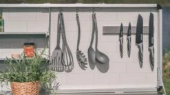 Outwell Magante Campingkeuken - Grijs -Buitenkampeerwinkel 1068 1900 5709388129598 magante keukentafel feature photo13