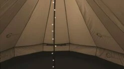 Easy Camp Moonlight Bell Tipi Familietent - 4/7 Persoons -Buitenkampeerwinkel 1069 1900 76e3d07f 63b3 4fae afde a1973d37393e 1280x960