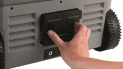 Outwell Oplaadbare Accu Voor Arctic Frost Koelboxen 8 Outwell Oplaadbare Accu Voor Arctic Frost Koelboxen -Buitenkampeerwinkel 1069 1900 accu 3