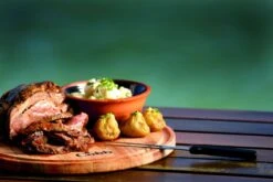 Cobb Pro Houtskoolbarbecue - Petrol -Buitenkampeerwinkel 1267 1900 250y8439 3