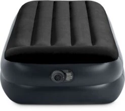 Intex Pillow Rest Raised Luchtbed - Eenpersoons 11 Intex Pillow Rest Raised Luchtbed - Eenpersoons -Buitenkampeerwinkel 1320 1900 64122 prd2 2023 300
