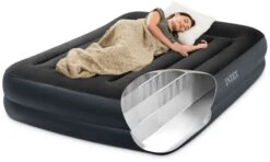 Intex Pillow Rest Raised Luchtbed - Queensize - Ingebouwde Elektrische Pomp -Buitenkampeerwinkel 1320 1900 64124 inuse 2023 300