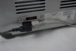 Engel MT35F-S Compressor Koelbox - 32 Liter -Buitenkampeerwinkel 1900 2849 mt35fs anschlussterminal detail