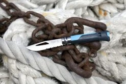 Opinel N°08 Outdoor Zakmes - Blauw -Buitenkampeerwinkel 3123840015762 opinel outdoor 8 blauw sfeer1 resultaat