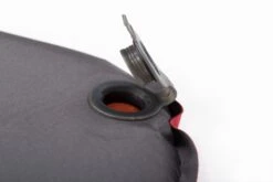 Exped SIM Comfort Duo 5 Zelfopblazende Slaapmat -Buitenkampeerwinkel 6184 sim comfort valve open 5472x3648