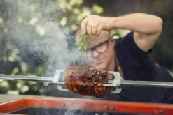 Everdure Fusion Houtskool Barbecue -Buitenkampeerwinkel 800 1200 brand shoot heston blumenthal 6
