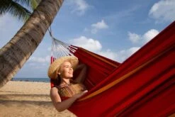 La Siesta Currambera 2 Persoons Hangmat - Cherry -Buitenkampeerwinkel 800 1200 cuh16 2 ambiance 200