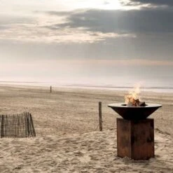 OFYR Classic Corten 85 -Buitenkampeerwinkel 900 900 ofyr strand liggend 1000x1000 1