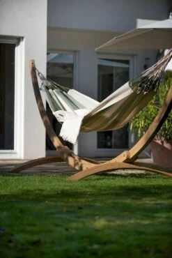 La Siesta Brisa XL Hangmat - Cedar -Buitenkampeerwinkel brh18 14 ambiance 001 resultaat