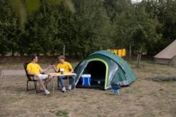 Coleman Kobuk Valley Blackout 4 Plus Koepeltent - 4 Persoons -Buitenkampeerwinkel coleman kobuk valley blackout 4 8