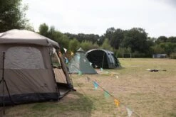 Buitenkampeerwinkel -Buitenkampeerwinkel easy camp moonlight yurt 6 familietent