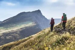 Osprey Renn Backpack - 50 Liter - Paars -Buitenkampeerwinkel osprey rennrook 2 1